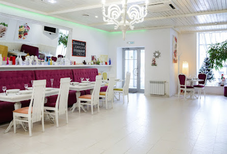 Зал Кафе в Зал Кафе