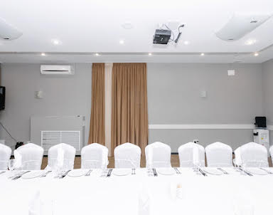  ресторан Амакс Сафар