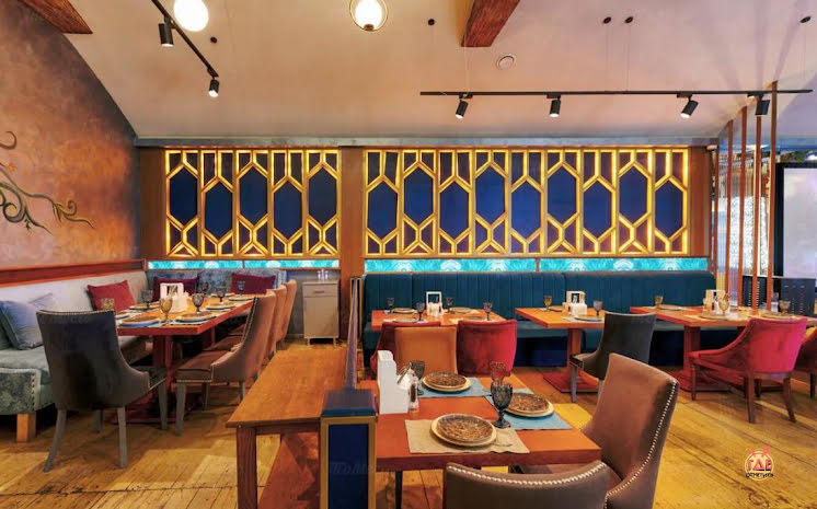 Основной зал в «Stephania» фотография №1