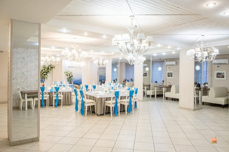 Основной зал в «Море» фотография №7