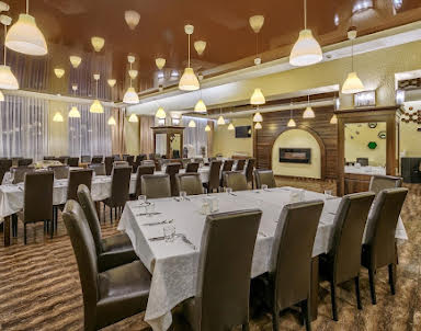  ресторан Волга