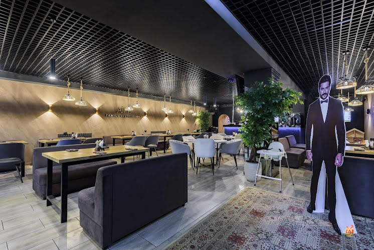 Основной зал в «Aile на Братьев Касимовых» фотография №3