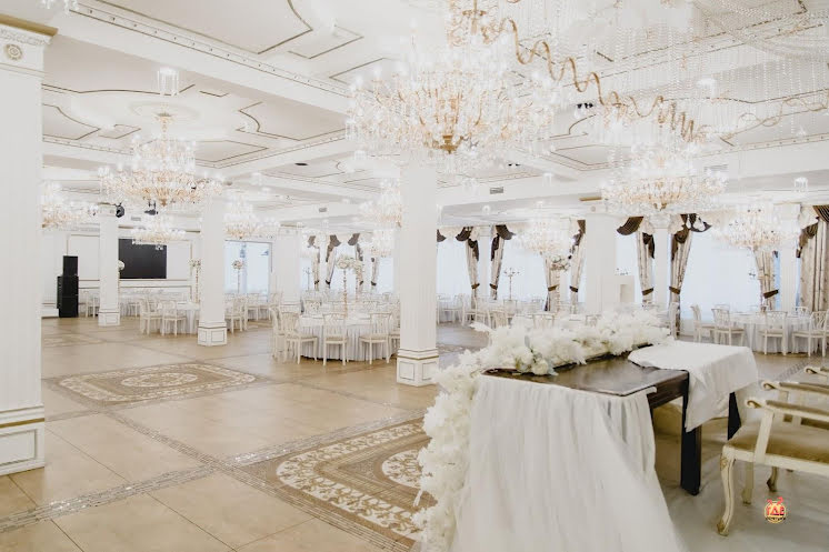 Белый зал в «Picasso» фотография №2