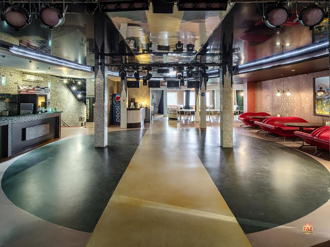 Большой зал  в «MixZone» фотография №8