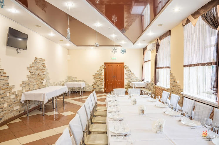 Большой банкетный зал в «Юбилей» фотография №6