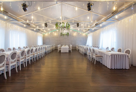 Большой зал  в Малый банкетный зал