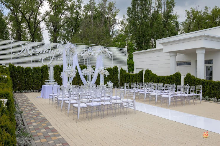 Основной зал в «Парк-отель Жемчужина» фотография №7