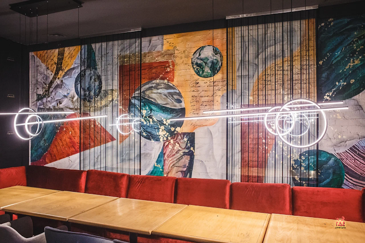 Основной зал в «Едатека на Молодогвардейской» фотография №10