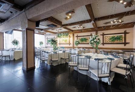 Основной зал в Зал «Гжель»