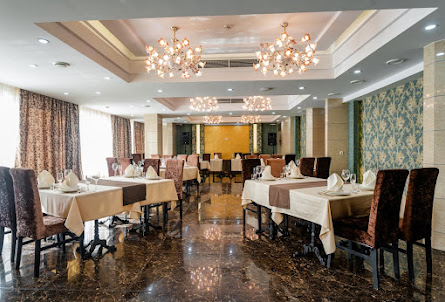 Конференц-зал в 3 VIP-комнаты