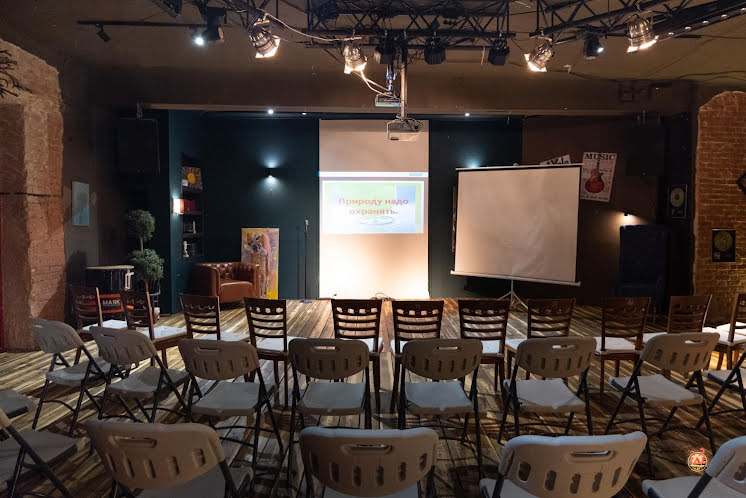 Большой зал в «Арт-Пространство «Артист»» фотография №11
