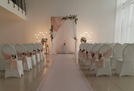 Основной зал в Основной зал