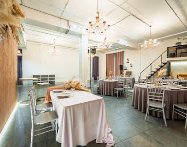  ресторан LOUIS Loft