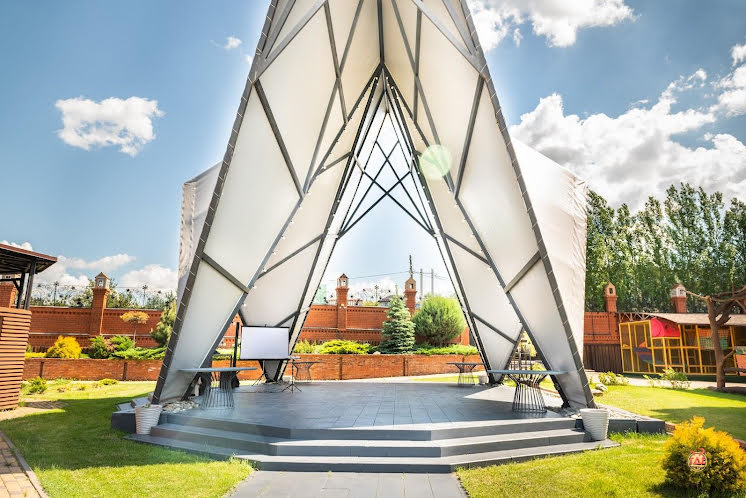 Подиум в «VILLA DA VINCI» фотография №4