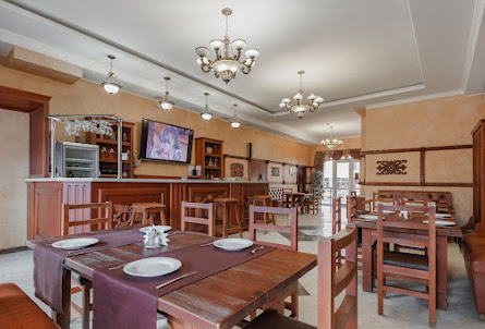 Зал на 25 человек в Зал на 18 человек