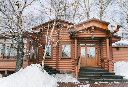 Дом у озера в VIP-зал