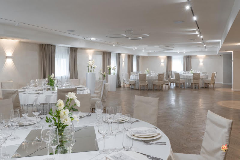 Талес фотография №16