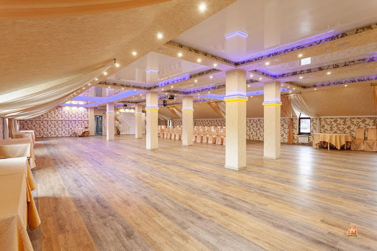 Банкетный зал на 3 этаже в «Помещик на Бершанской» фотография №6