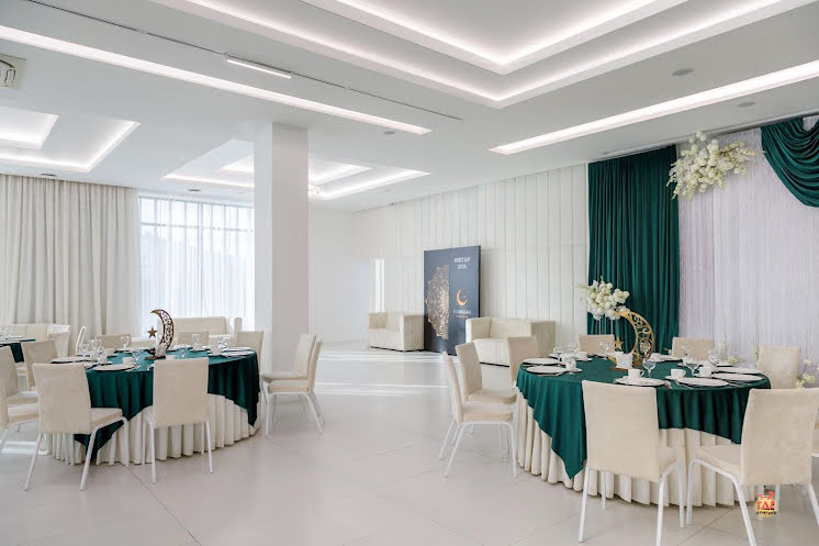 Зал "Большой премиум" в «Эмиз» фотография №14