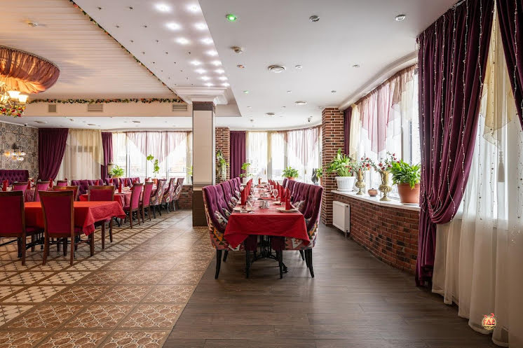 Основной зал в «Нар» фотография №10