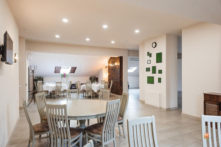 Основной зал в «Дача Хаус» фотография №11