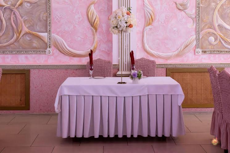 Зал «Розовый» в «Бригантина» фотография №7