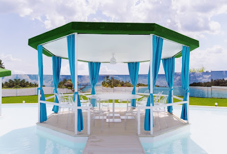 Беседки у бассейна в Беседки у бассейна