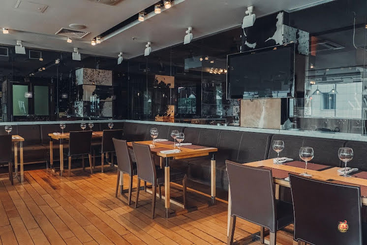 Зал "Аквариум" в «KorovaBar» фотография №4