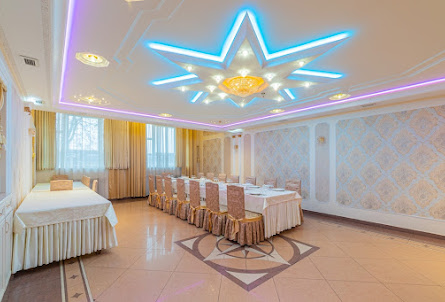 Золотая гостиная в VIP- комната 1