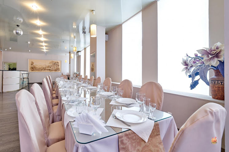 Основной зал в «Публика» фотография №11