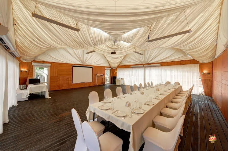 Малый банкетный шатер в «Белая лошадь» фотография №4