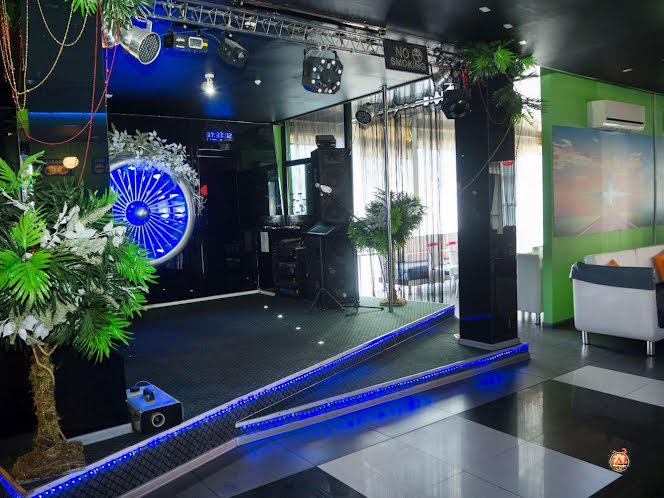 Нижний зал в «Pilot» фотография №18