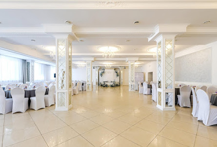 Зал «Рахмет» в Зал «Мадина»