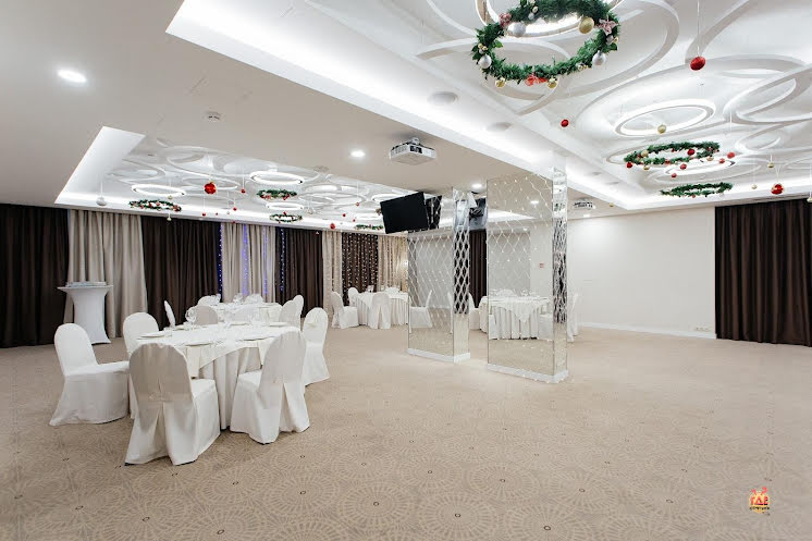 Зал «Шишкин»  в «Рамада» фотография №12