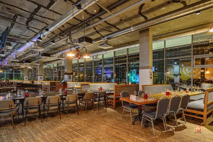 Основной зал в «BUTCH&DUTCH» фотография №13