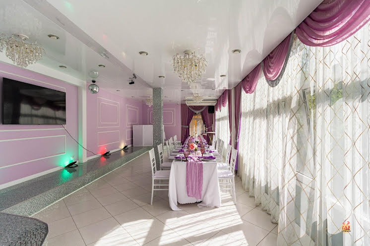 Сиреневый зал в «Кирочный двор» фотография №12