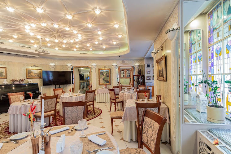 ВИТРАЖНЫЙ ЗАЛ в «1913 год» фотография №11