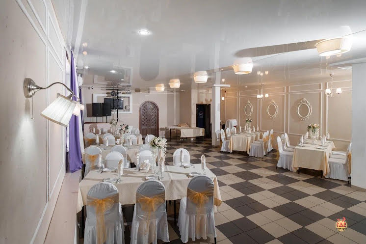 Основной зал  в «Welcome» фотография №5