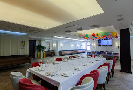 Турецкий  в Малый зал