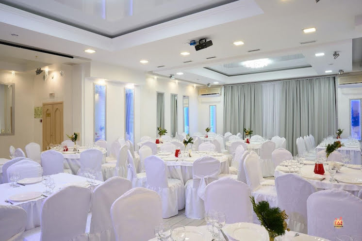 Зеркальный зал в «Лагуна» фотография №5