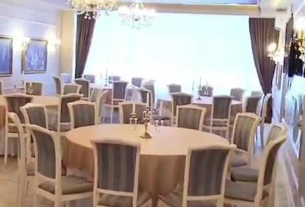 Малый зал в Малый зал