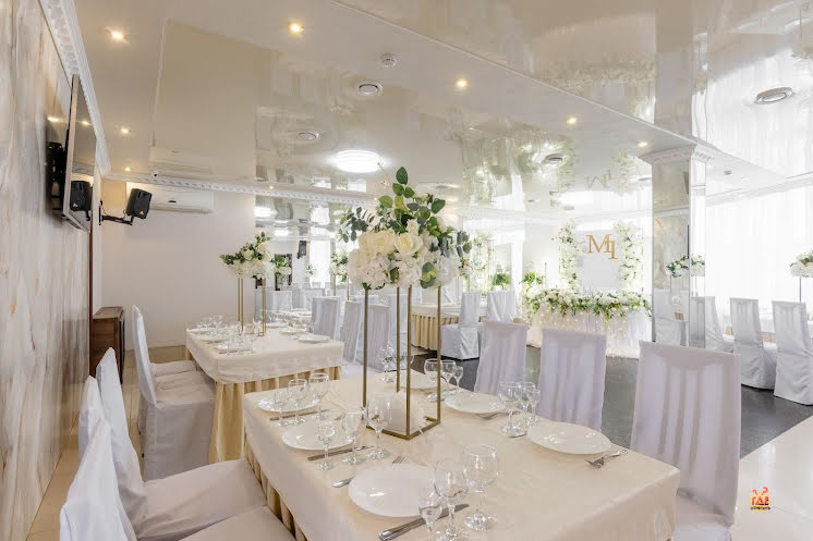 Большой банкетный домик в «Max» фотография №1