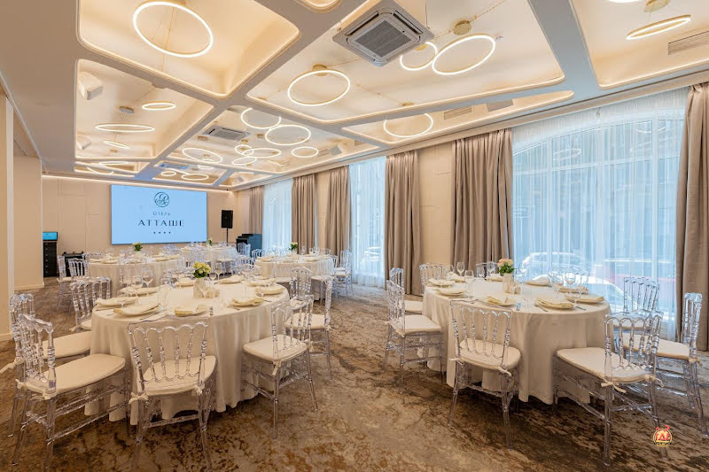 Атташе фотография №13