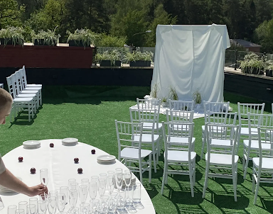  ресторан Avgust 13 vostok