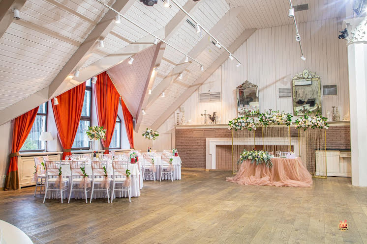 Банкетный зал «Шале» в «Калужская застава» фотография №17