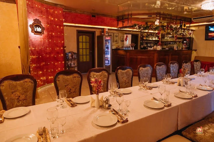 Зал на 35 человек в «Le Buffet» фотография №5