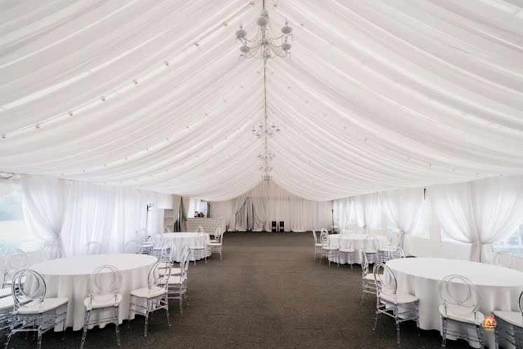 Белоснежный шатер в «WHITE WEDDING» фотография №16