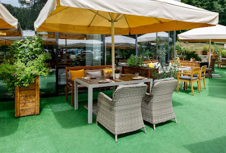 Летняя веранда в Основной зал