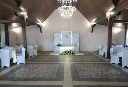 Большой зал  в Малый зал