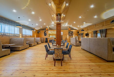 Основной зал в Открытая летняя веранда